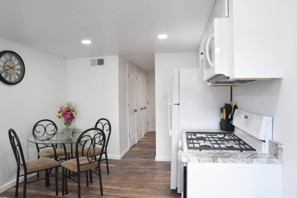 Cozy Mount Washington Home With Parking-Sleeps 4 Pittsburgh Eksteriør bilde