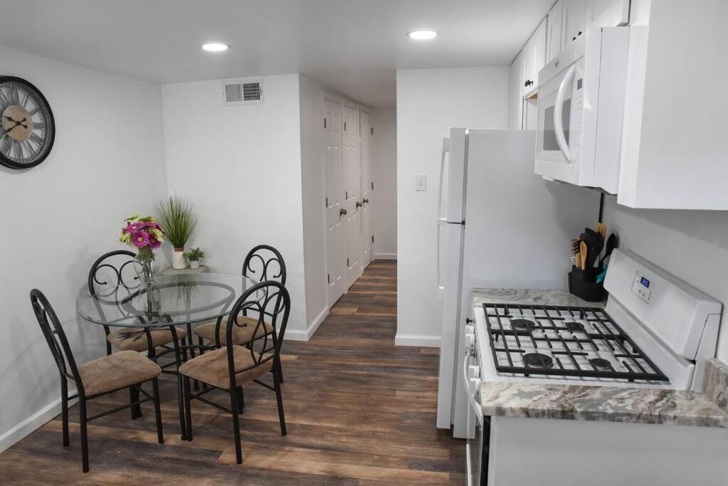 Cozy Mount Washington Home With Parking-Sleeps 4 Pittsburgh Eksteriør bilde
